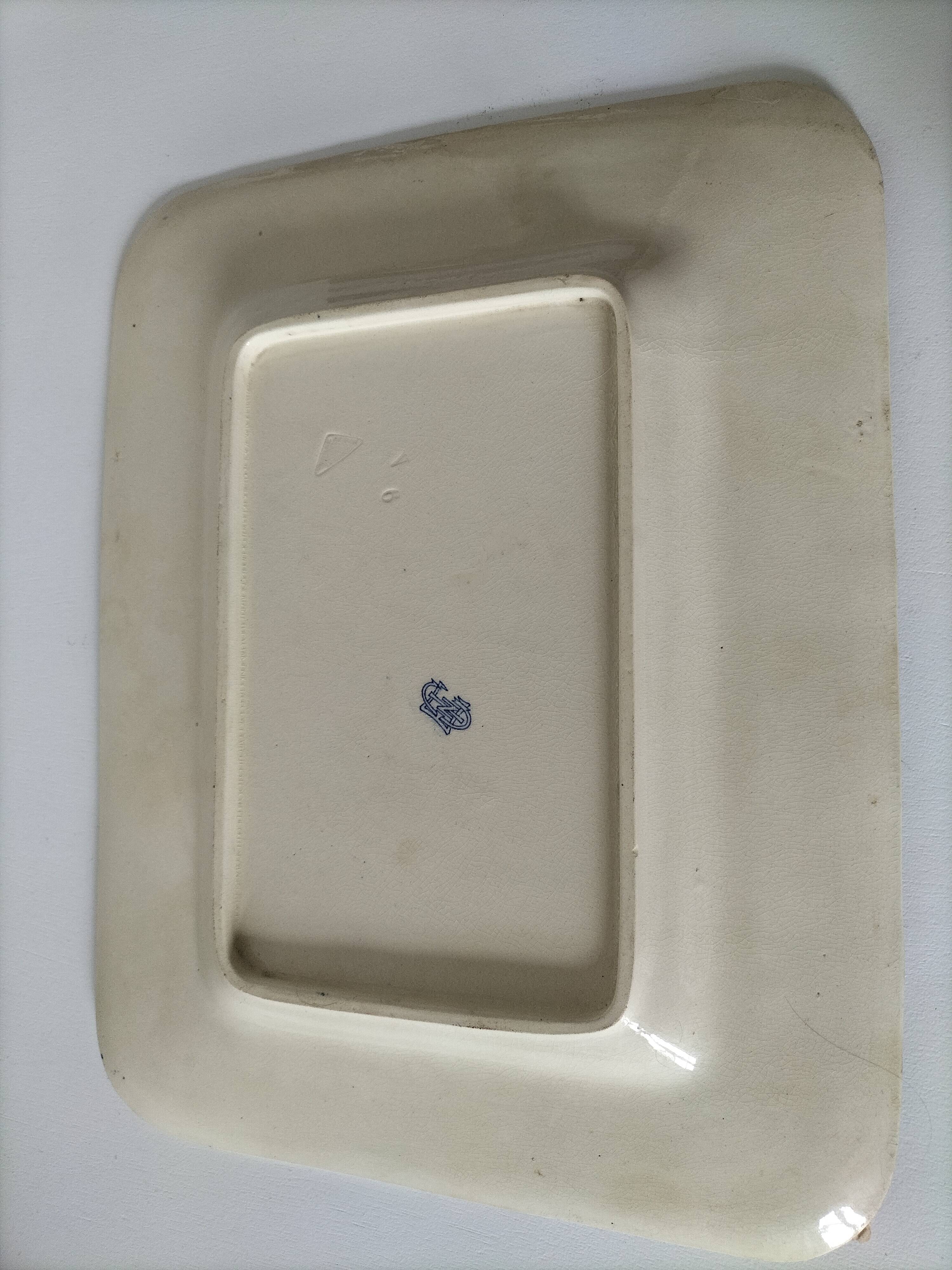 Large antique Gien earthenware dish – braided border – late 19th century