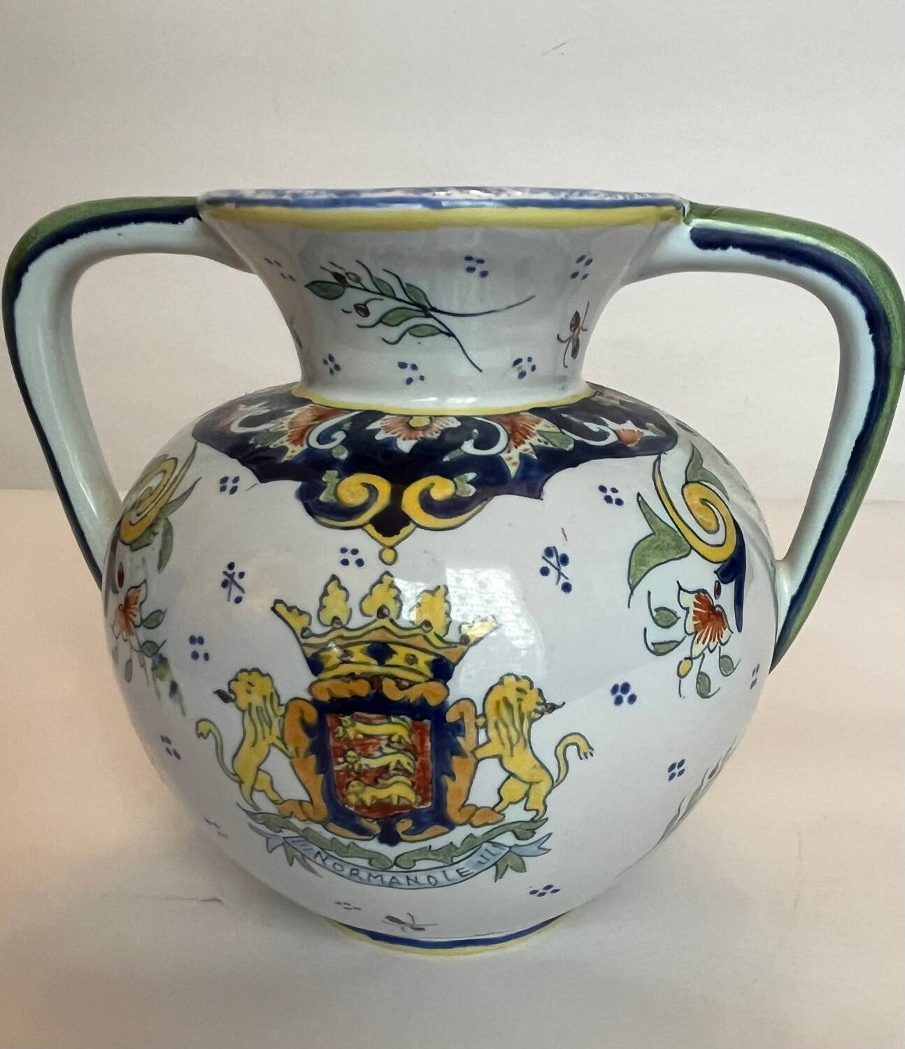 Riva Bella earthenware vase 1896