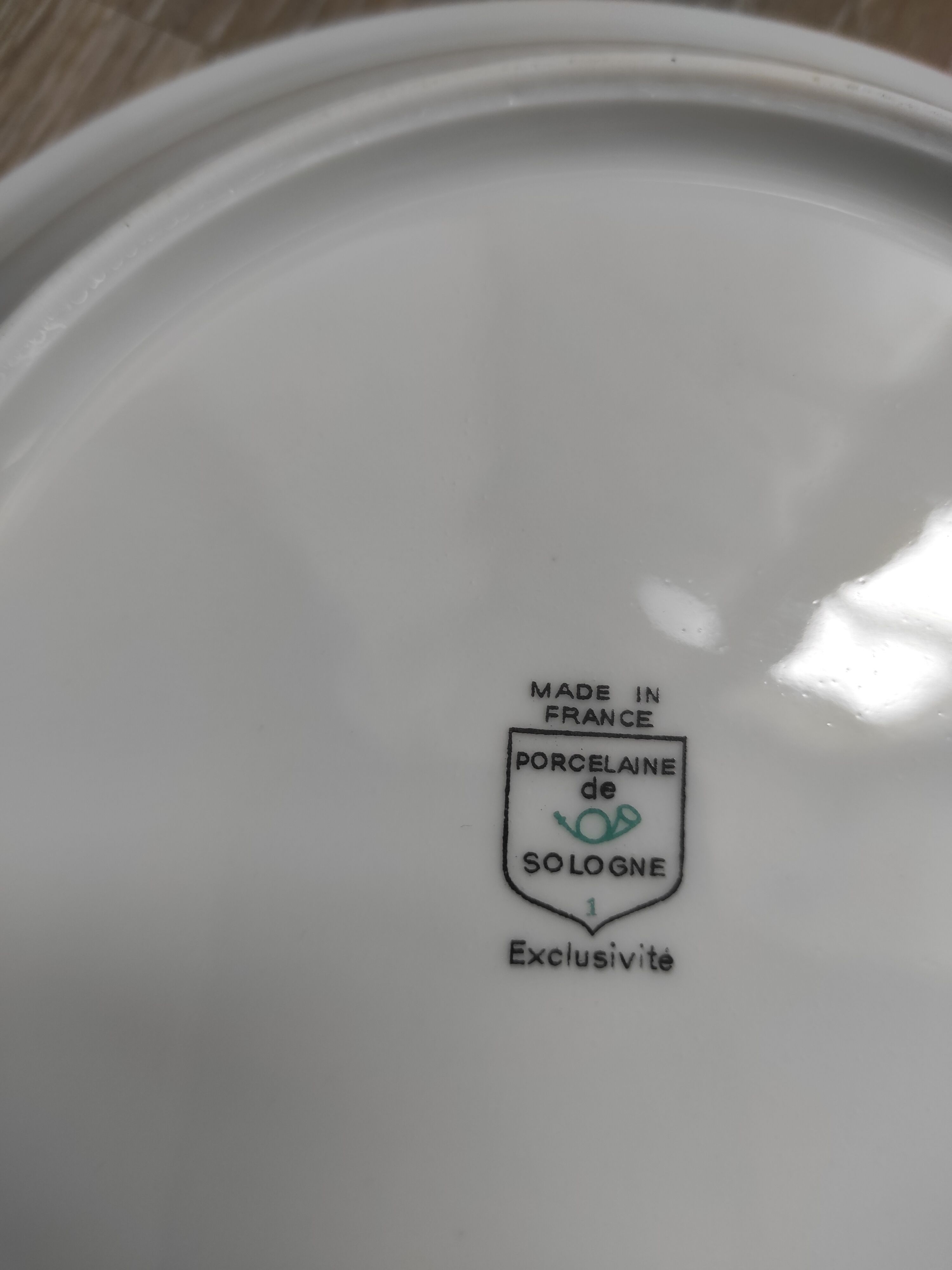 6 seventies hollow plates