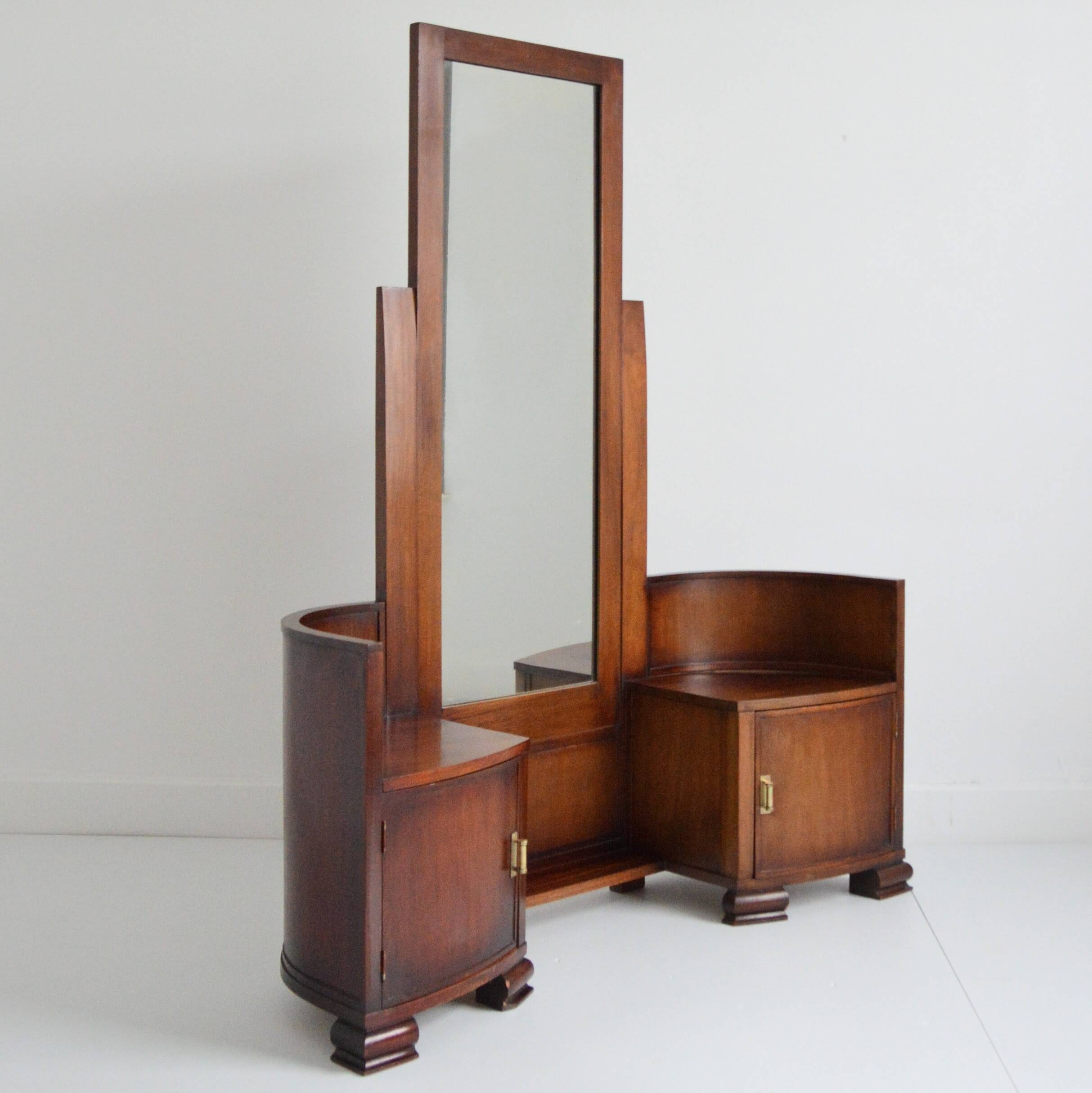 Hairdresser / Art Deco Entrance Furniture 1930