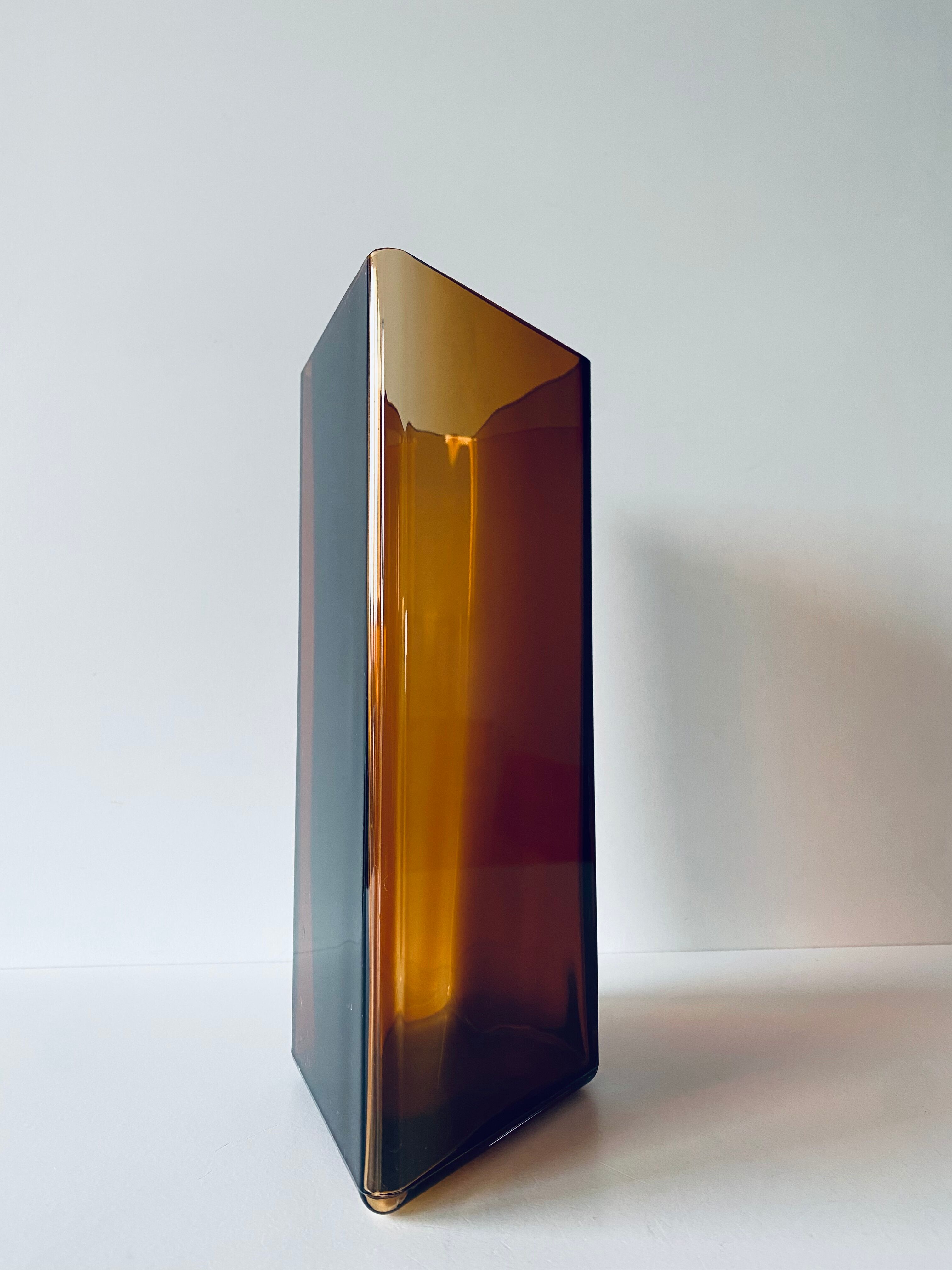 Vase design by Ronan and Erwan Bouroullec