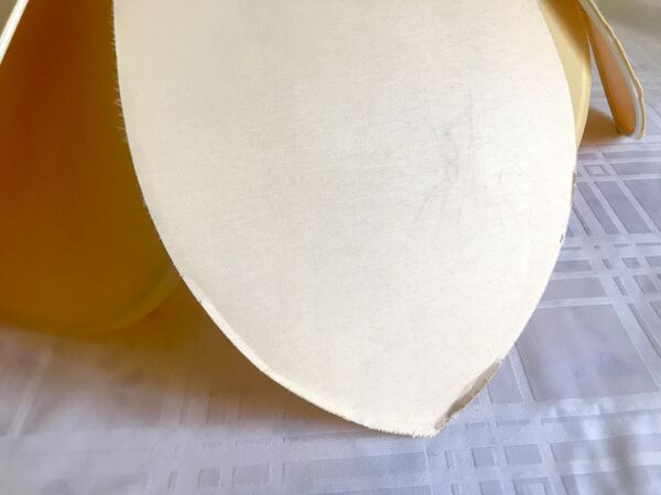 Suspension fleur pétales