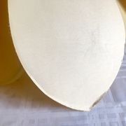 Suspension flower petals