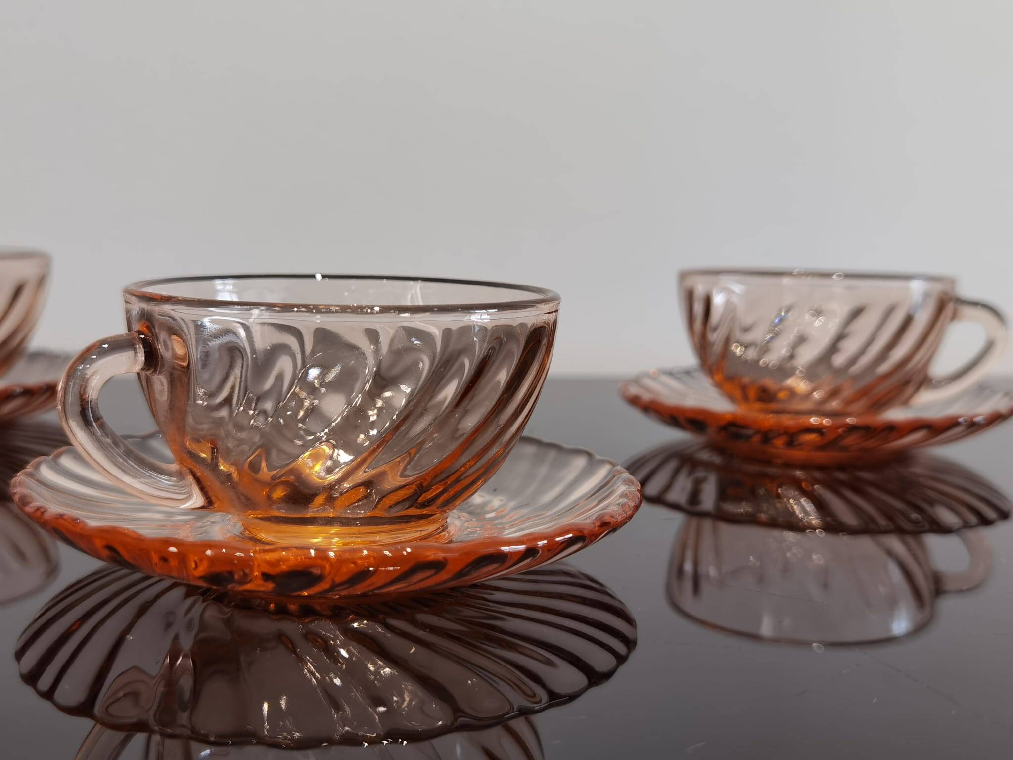 5 Rosaline Arcoroc twisted pink glass cups and saucers