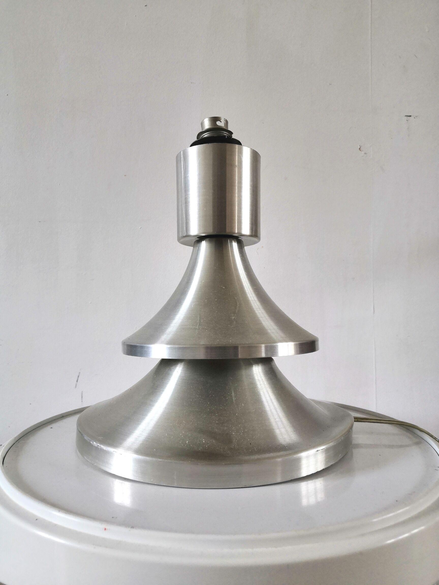 Pied de lampe en aluminium design années 70