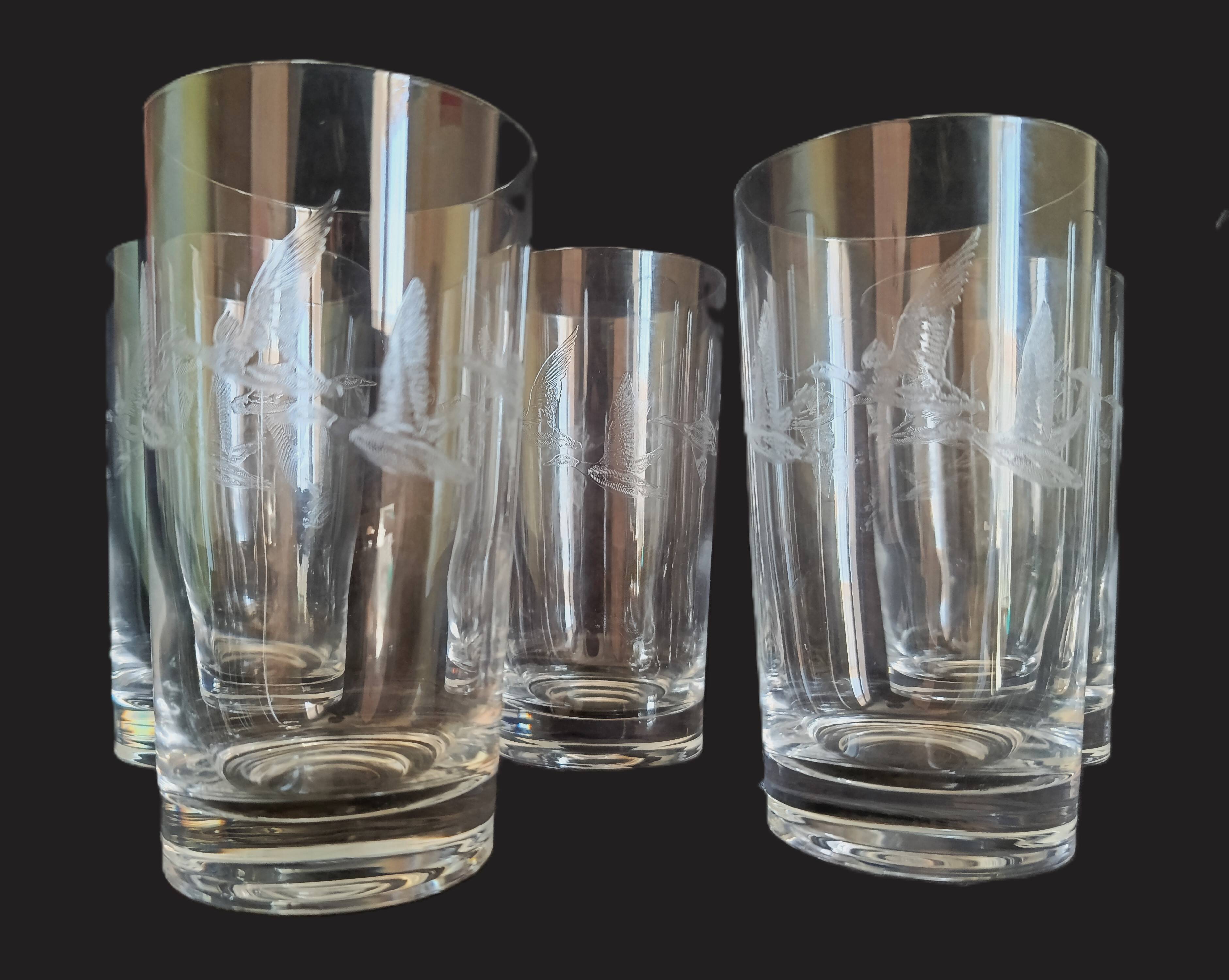 Set of 9 glasses (for whisky or other) in engraved crystal featuring a "Flight of Ducks".