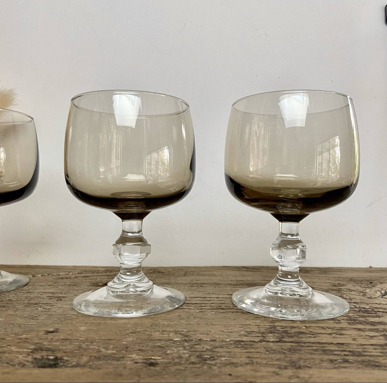 6 smoked glasses