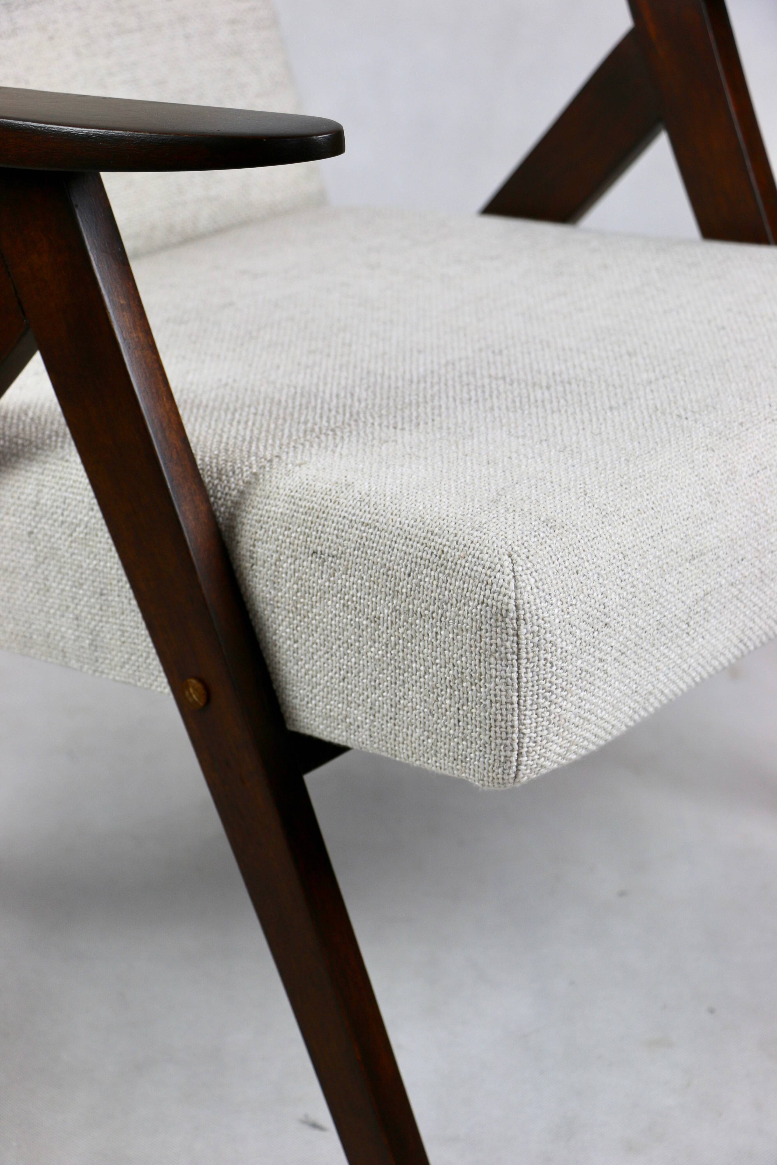 Vintage Ivory White Boucle Model B-310 Armchair, 1970s