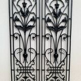 Paire de grilles anciennes en fonte époque Art Nouveau