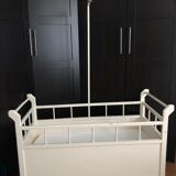 Baby cot trailer
