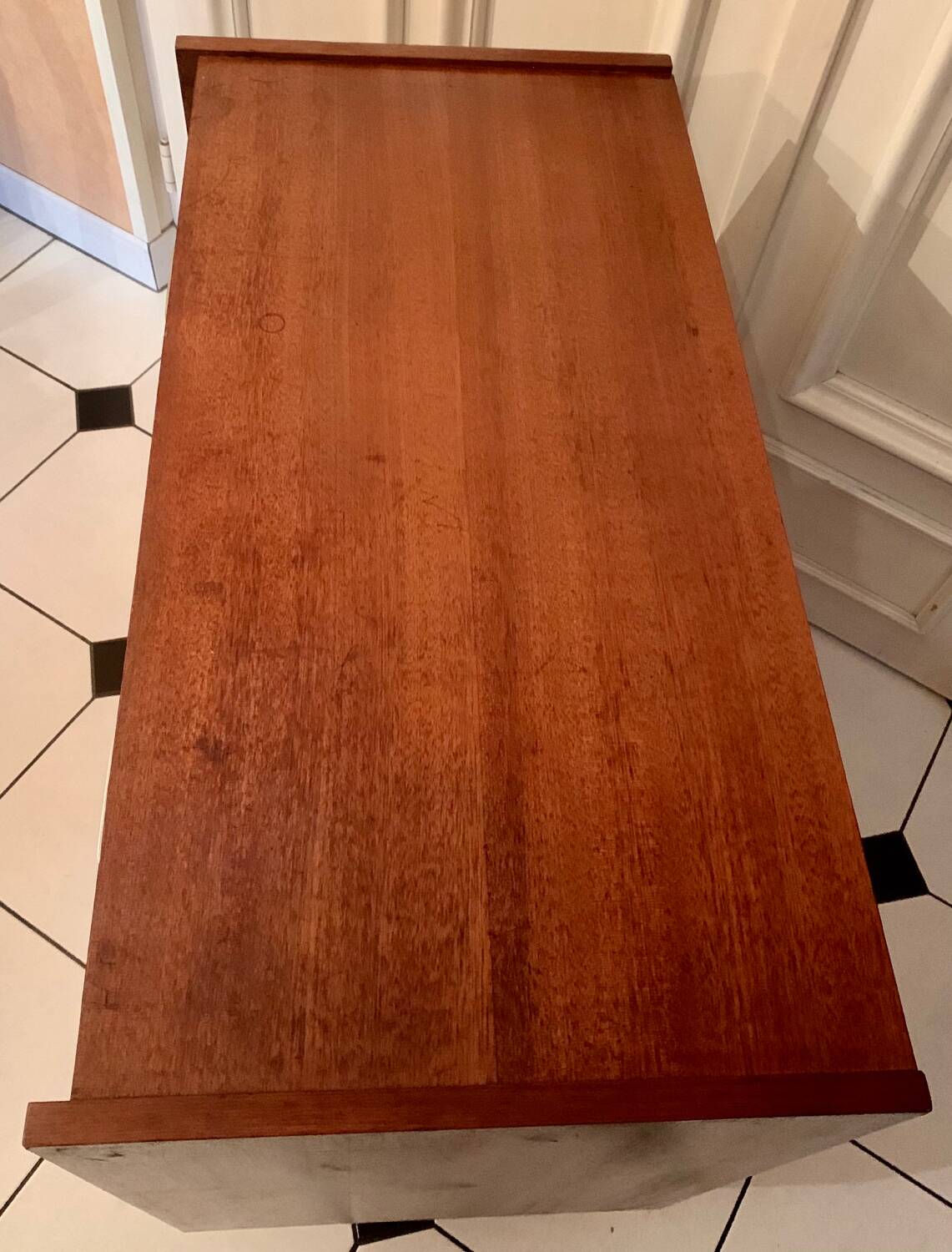 Commode vintage scandinave