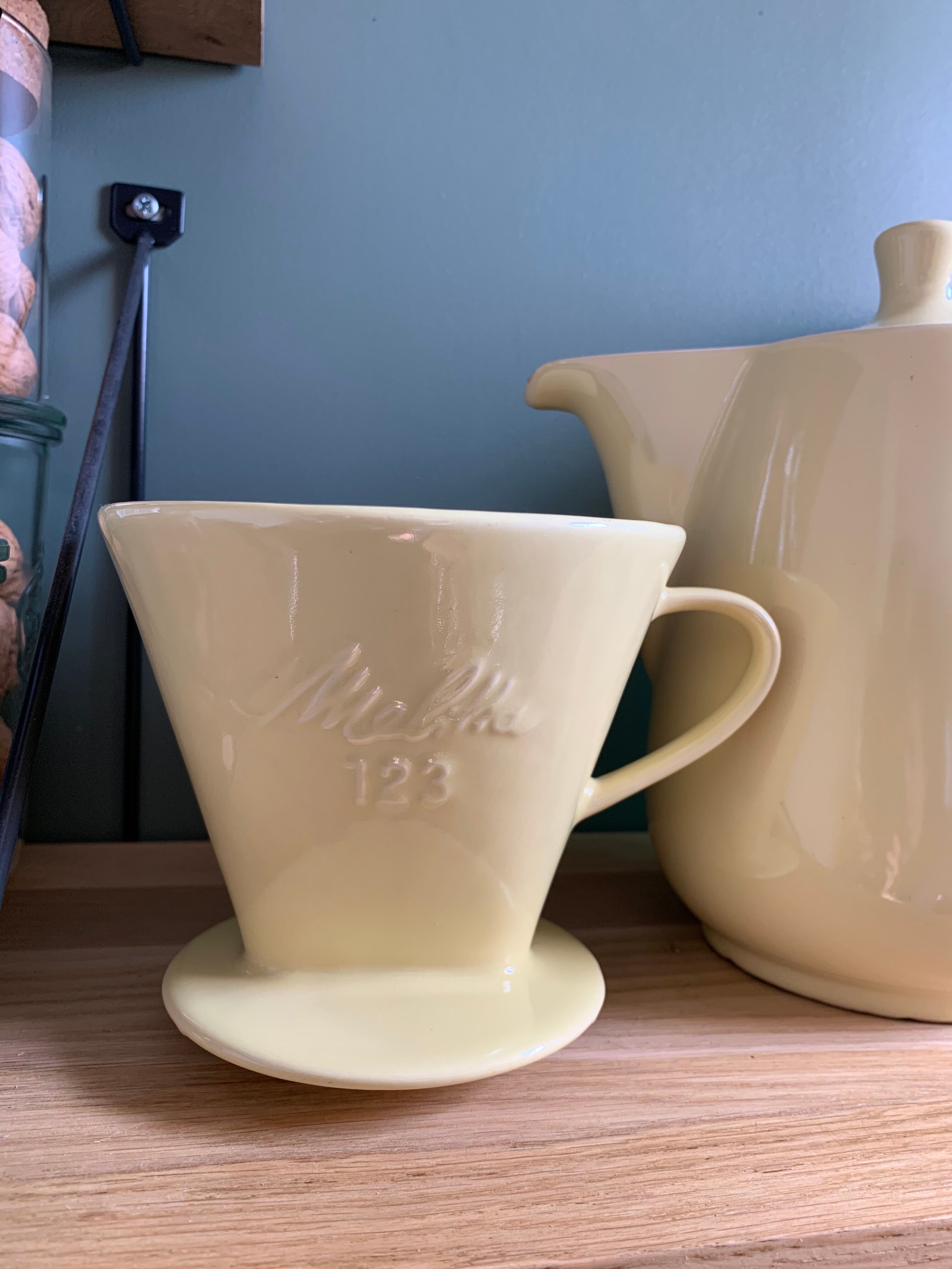 Melita coffee maker with its coffee filter