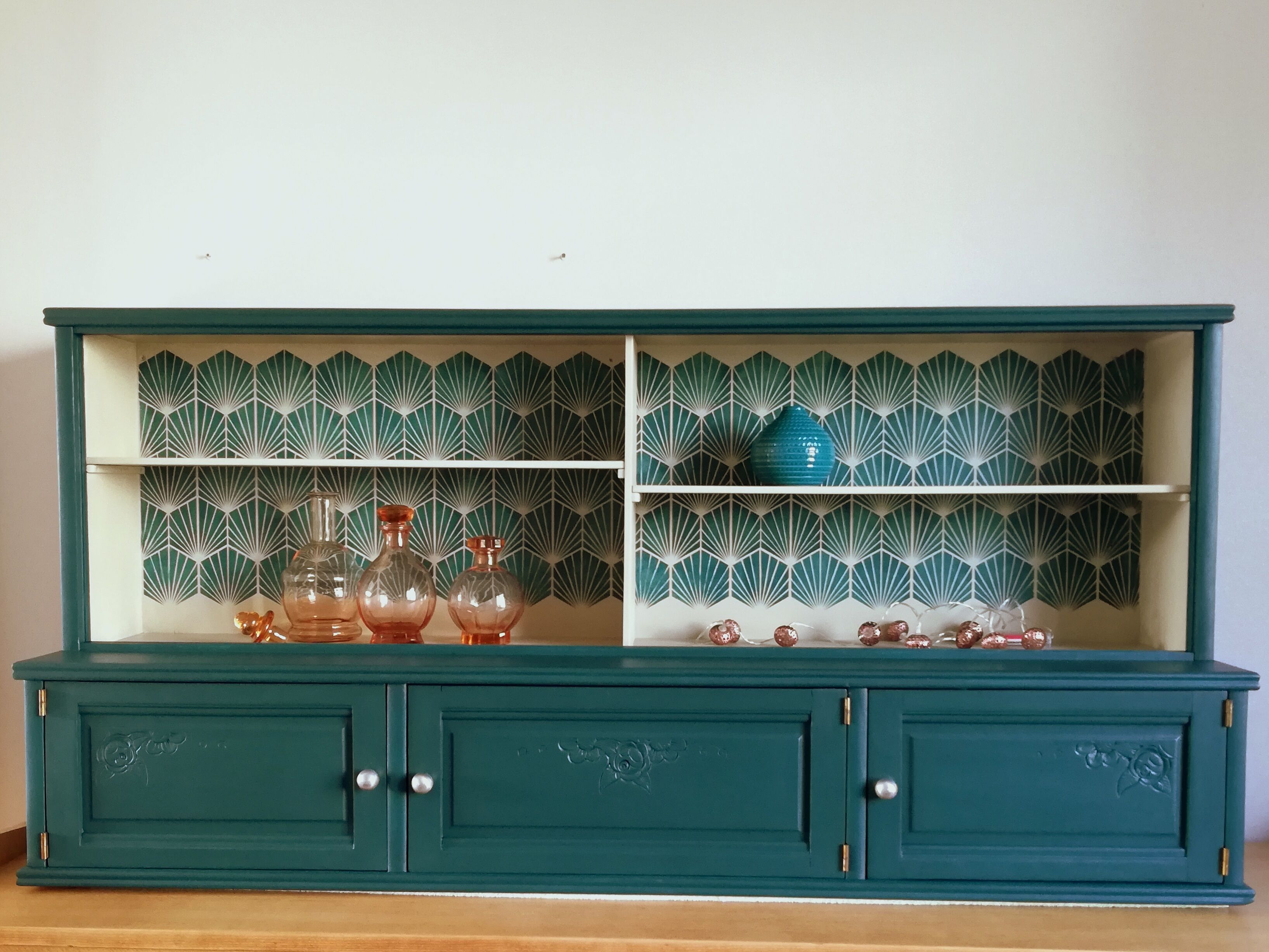 Duck blue art deco dresser