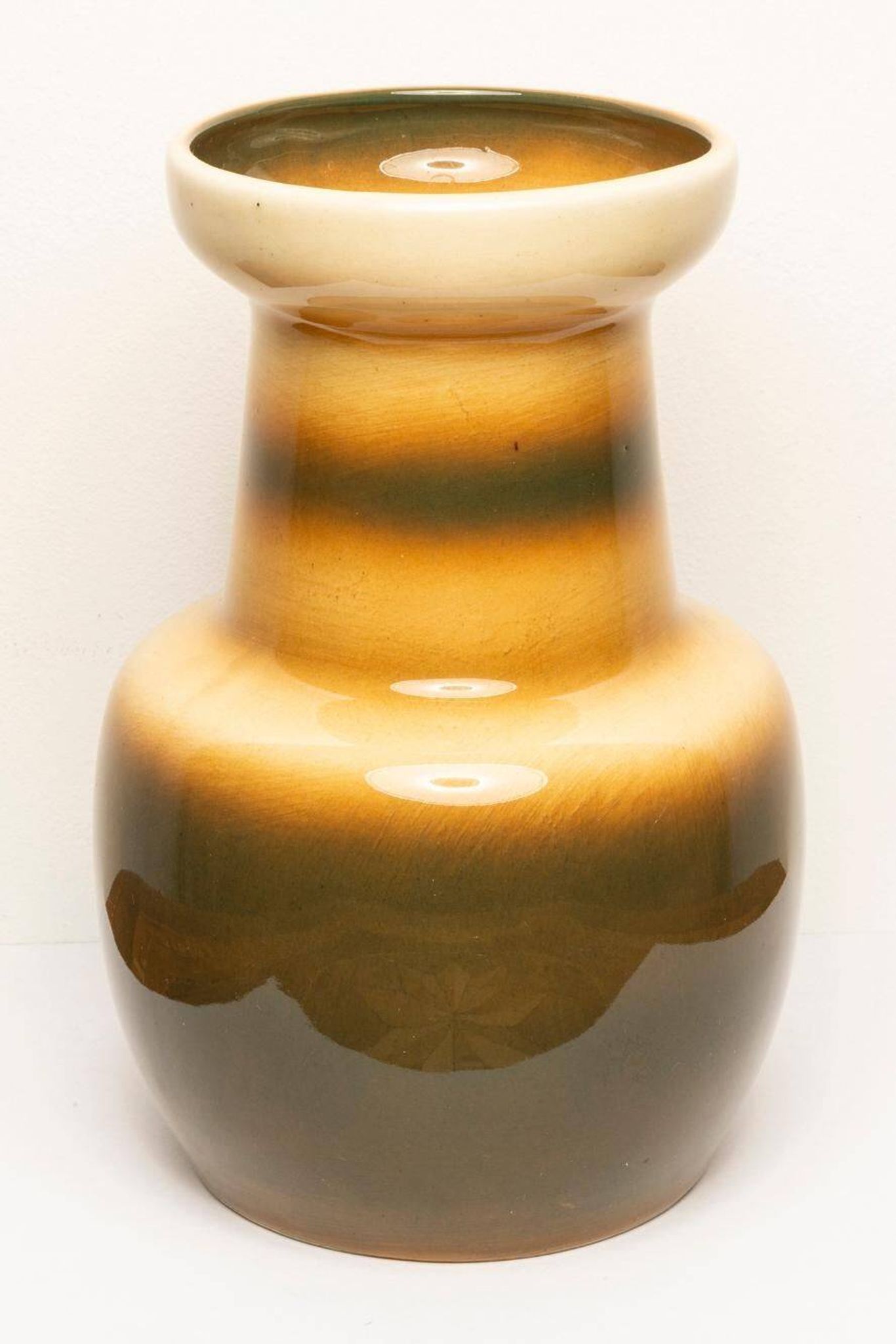 Beige ceramic pot mid-century - Poland, 1960s