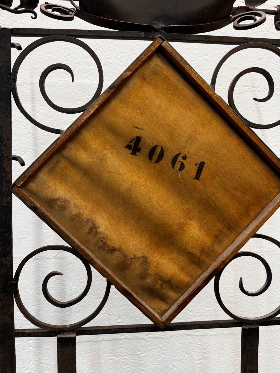 Art Deco coat rack / entrance hall wardrobe