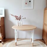 Round table with flaps restyled