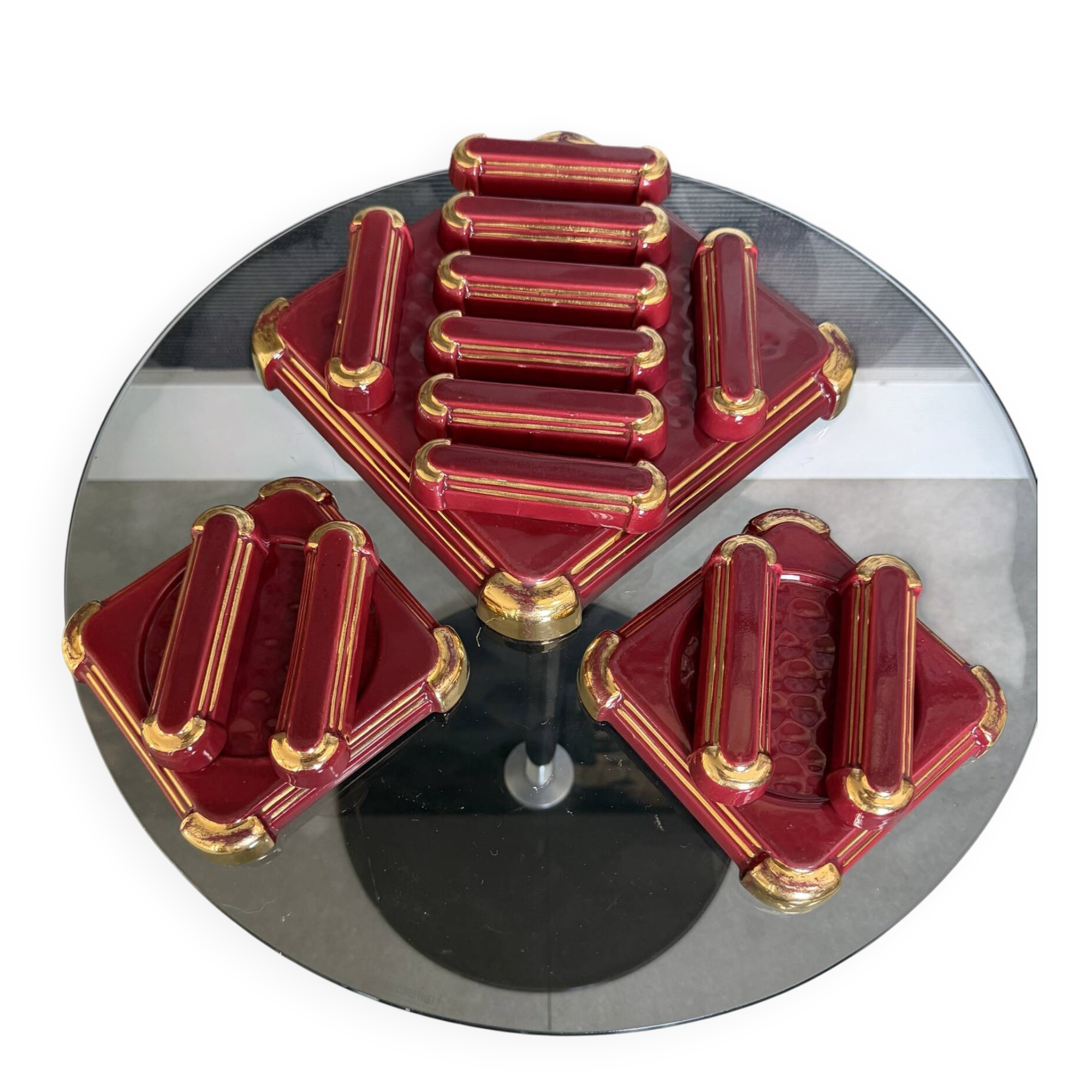 Art Deco table service in glazed burgundy and gold earthenware – Complete