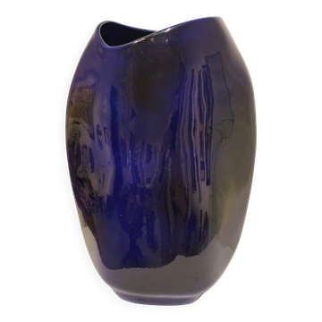 Important blue glazed ceramic vase signed by Max Idlasflag
