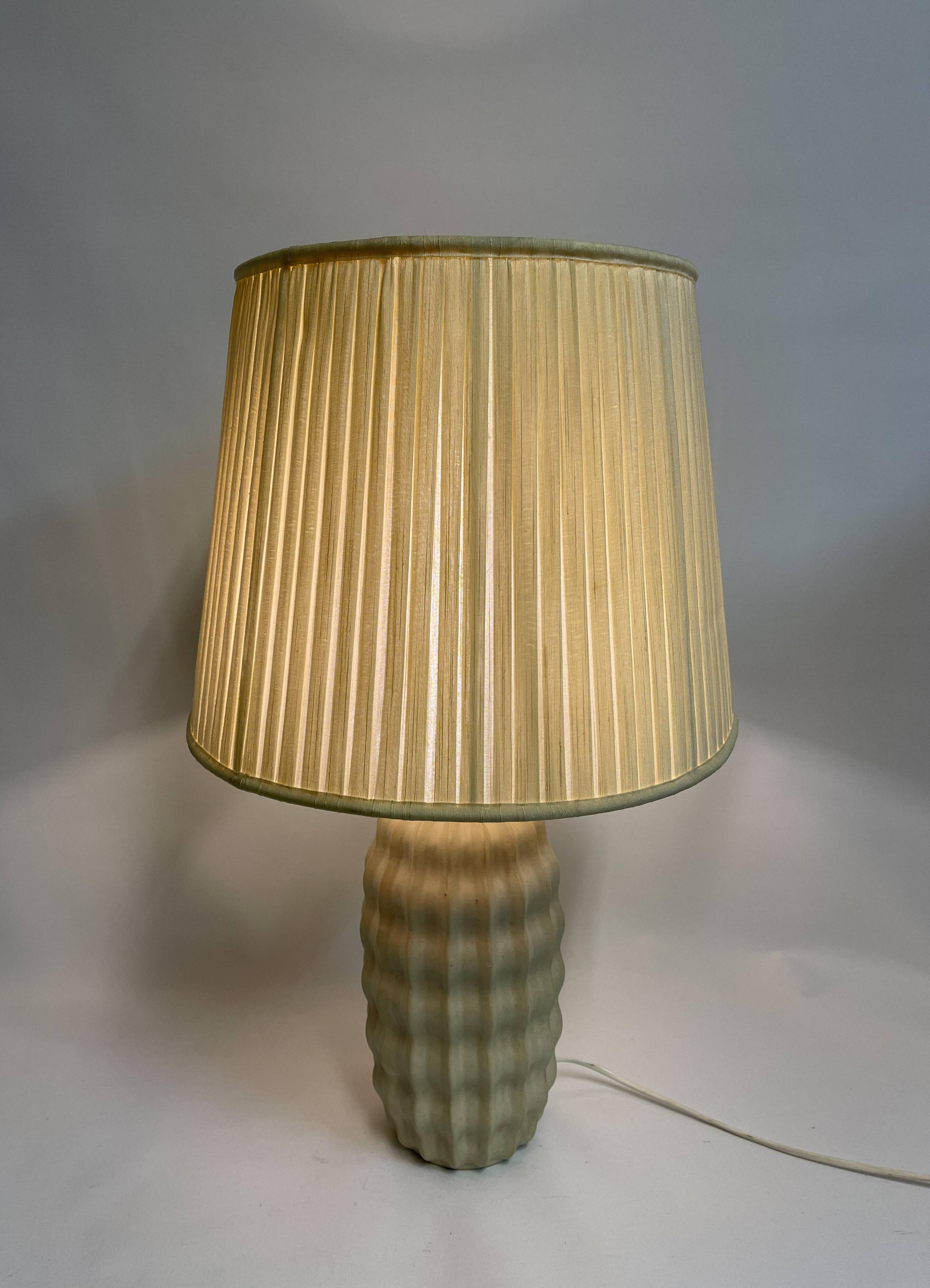 Lampe de table organique en céramique Art Déco par Upsala Ekeby, Suède