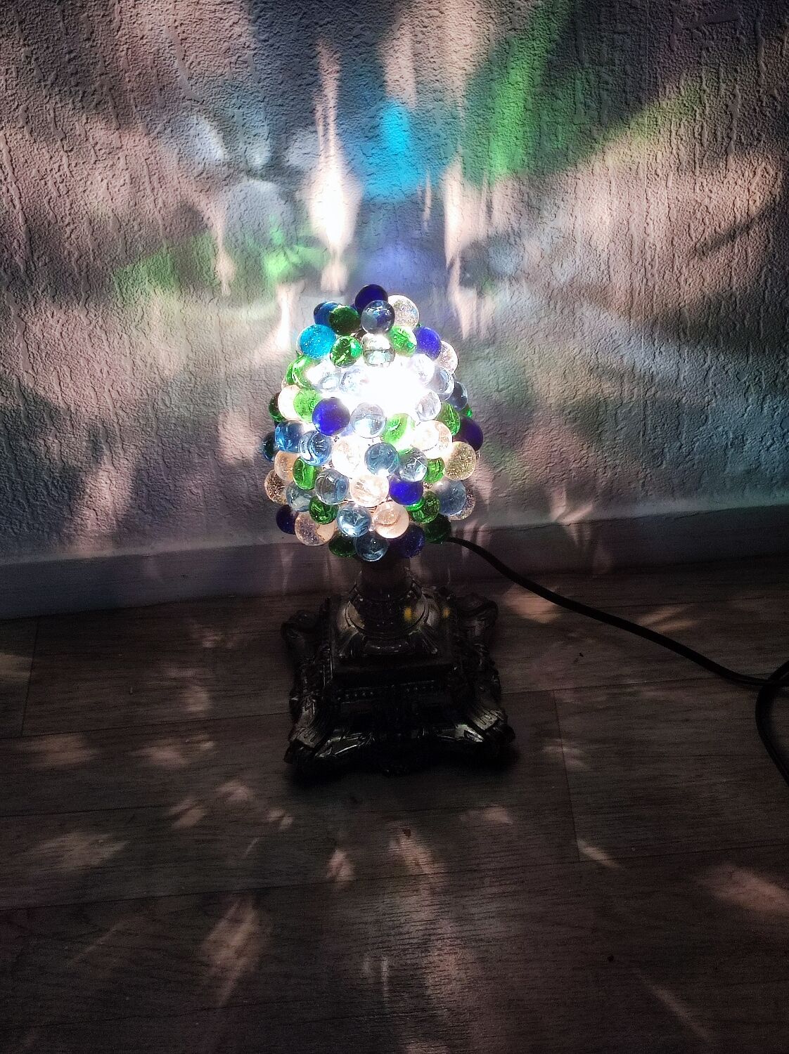 Grape lamp in Art Nouveau style