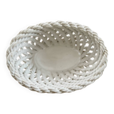 Woven basket in pierced porcelain
