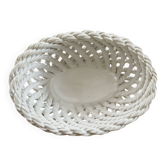 Woven basket in pierced porcelain