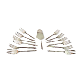 Silver metal cake service