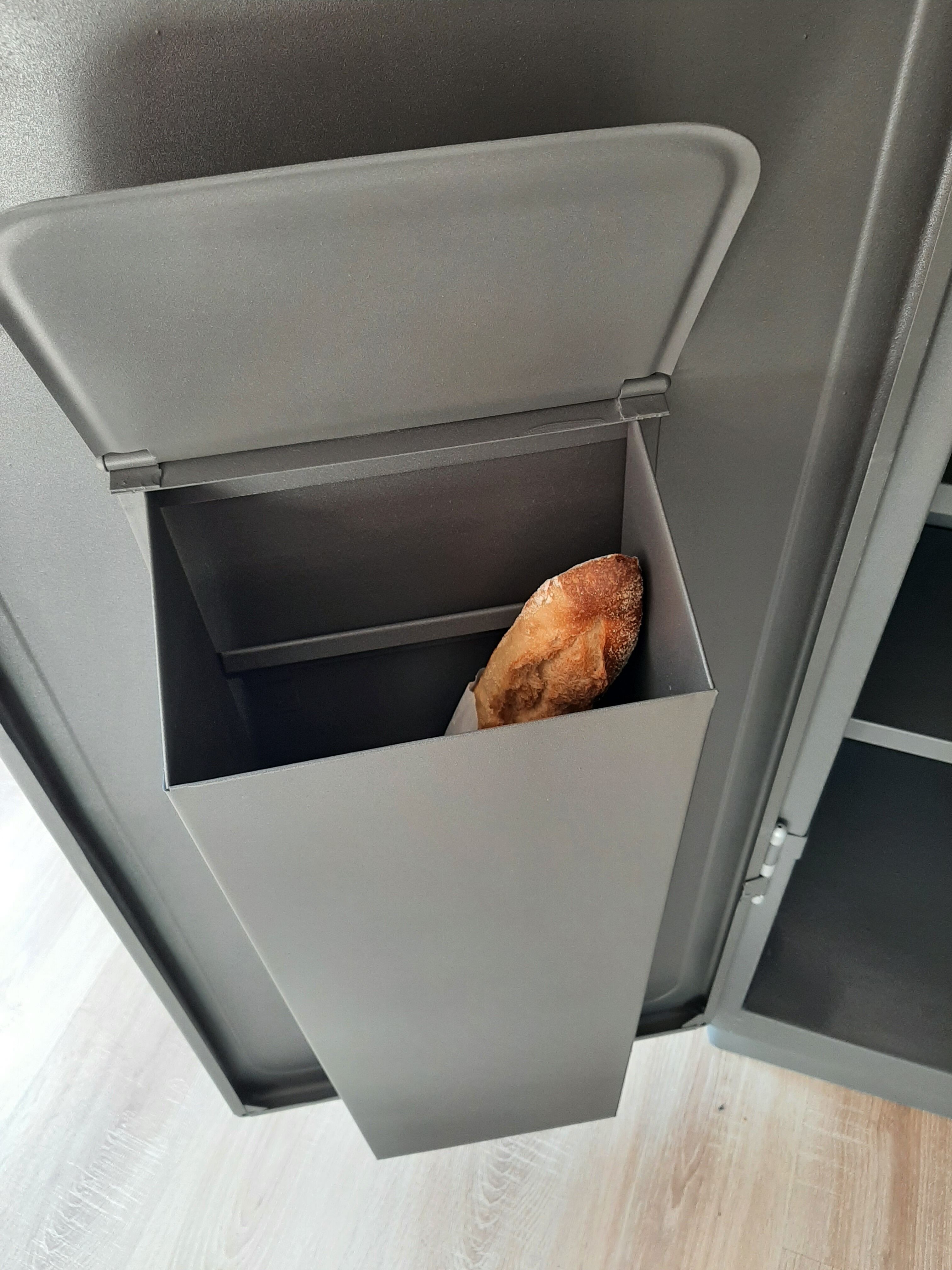 Armoire métallique industrielle | Selency