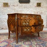 Chest of drawers stamped in marquetry Louis XV style