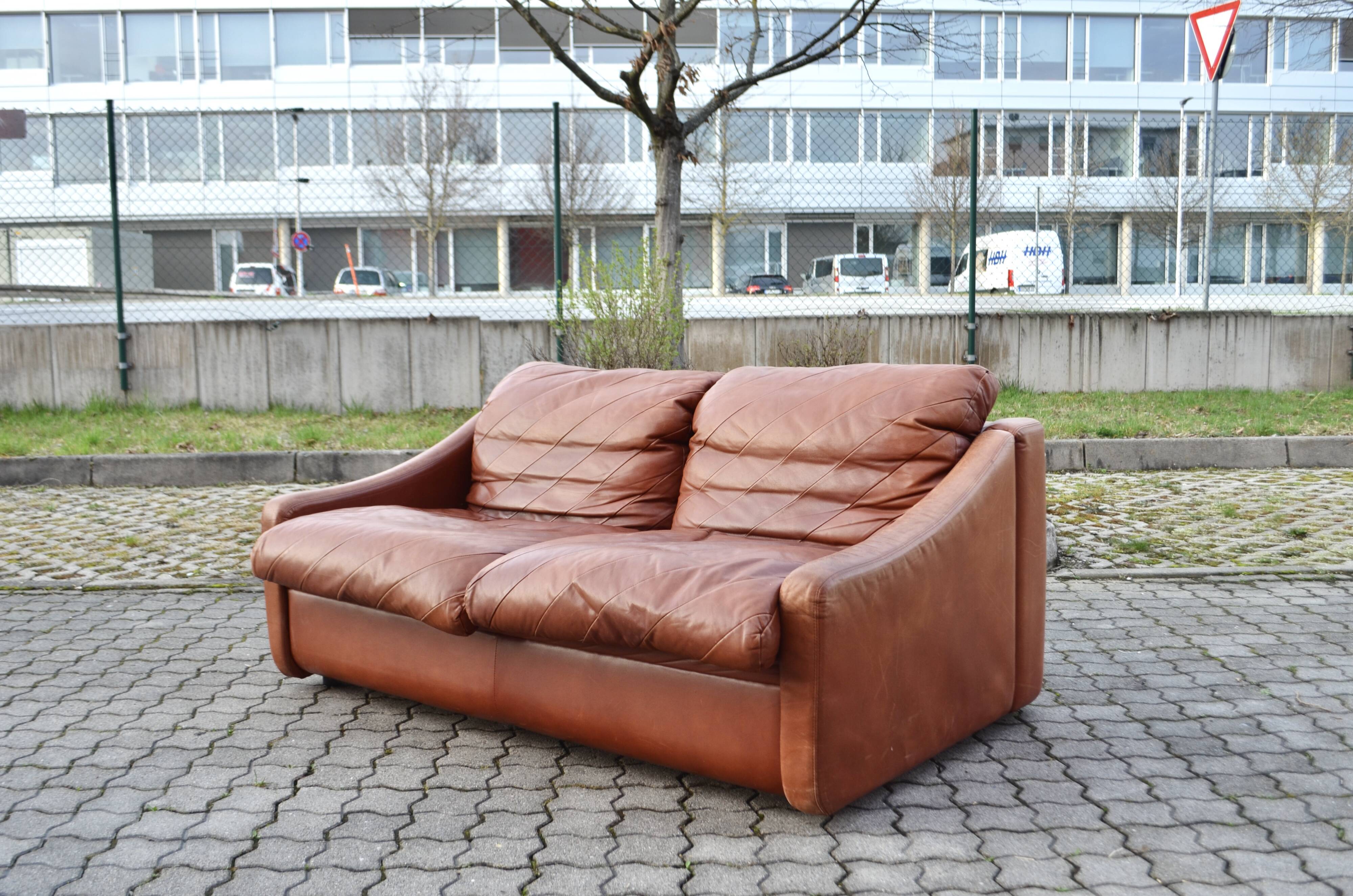 2 Seater Vintage Rolf Benz Sofa oxred leather