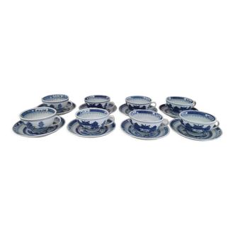 Lot de 8 tasses à thé et sous-tasses décor paysage asiatique bleu