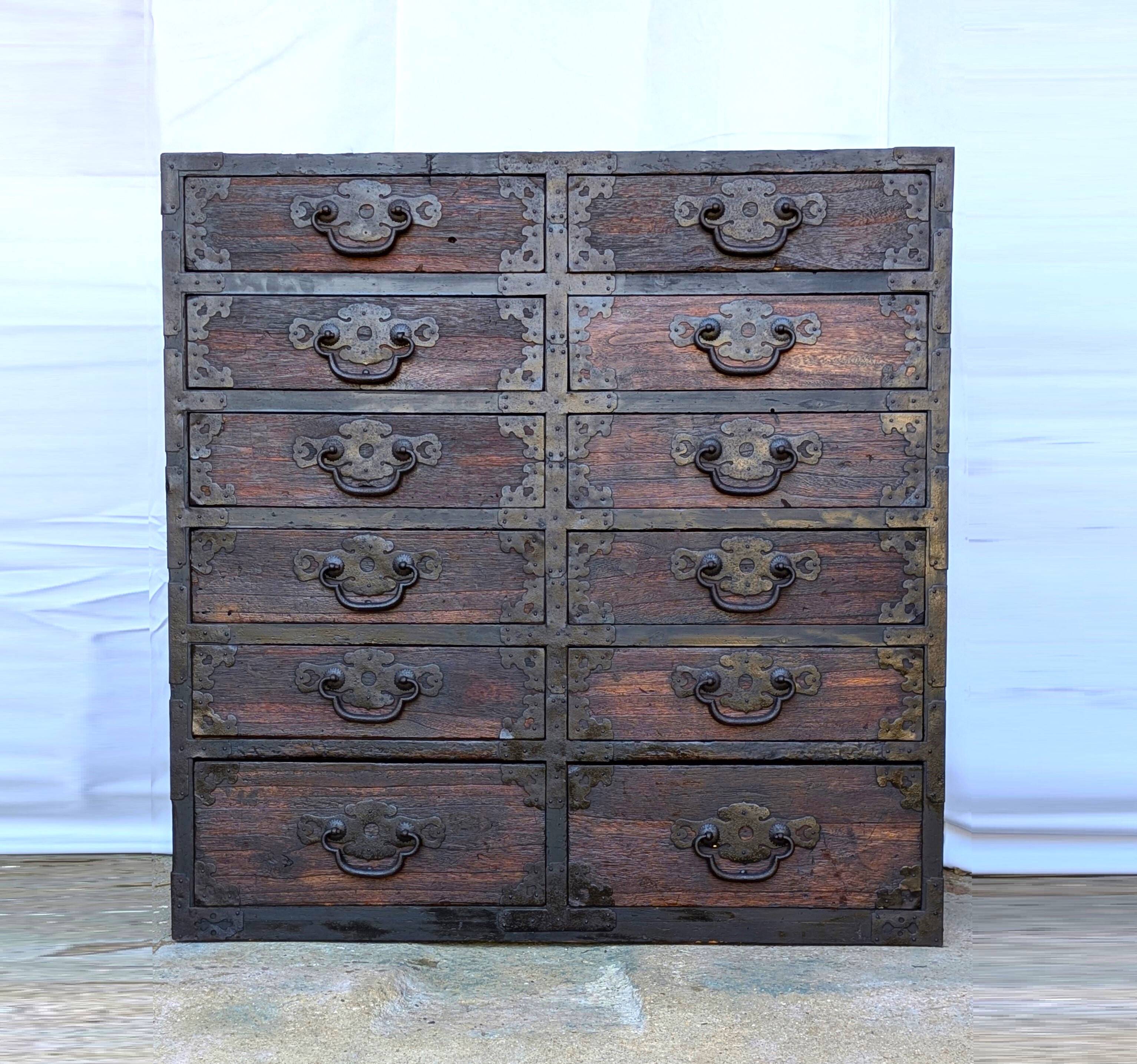 19th century Japanese trade furniture - tansu