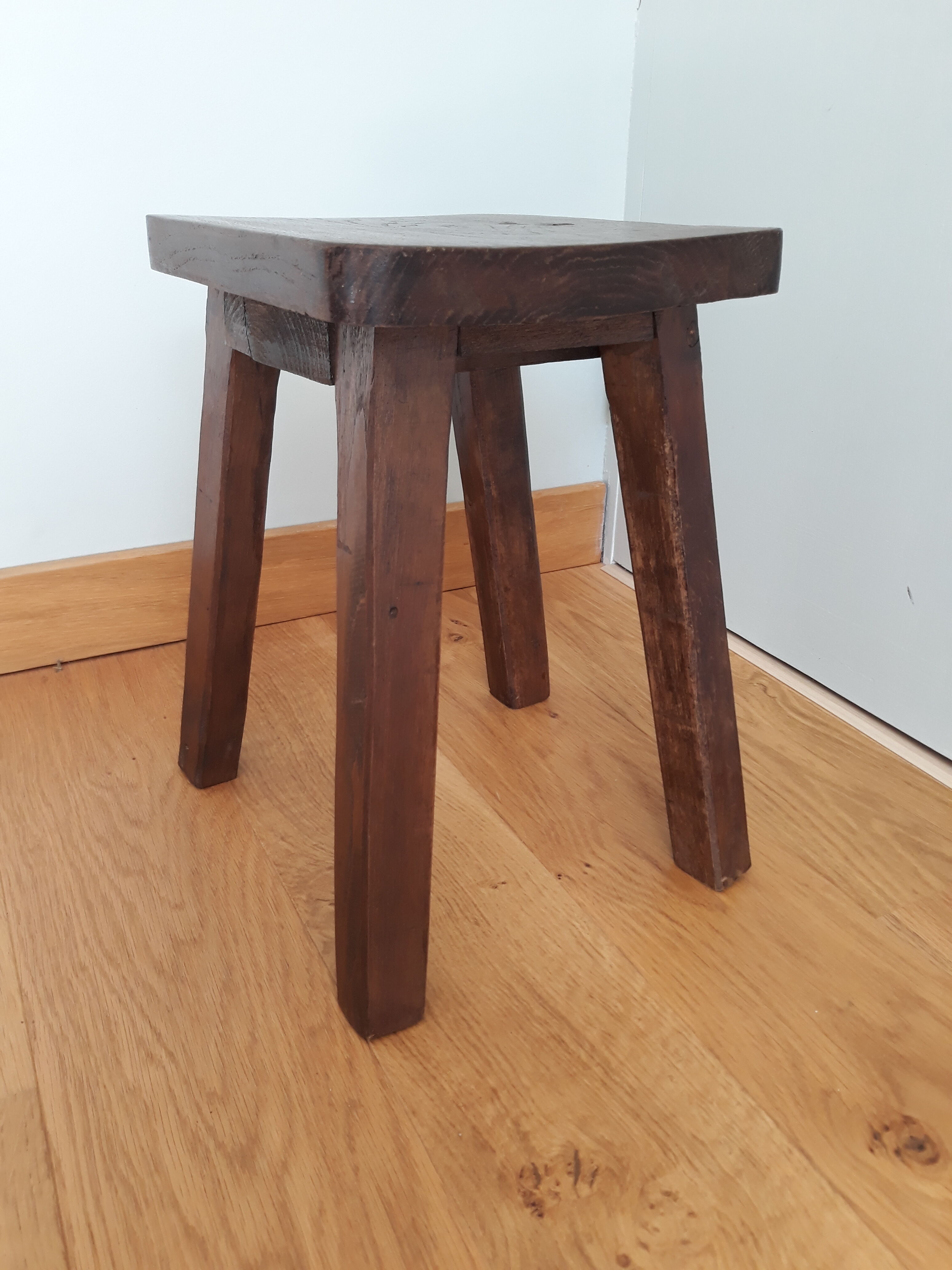 Rectangular solid wood farmhouse stool
