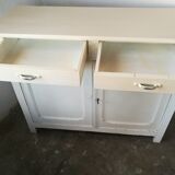 White parisian buffet