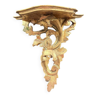Console dorée style rocaille
