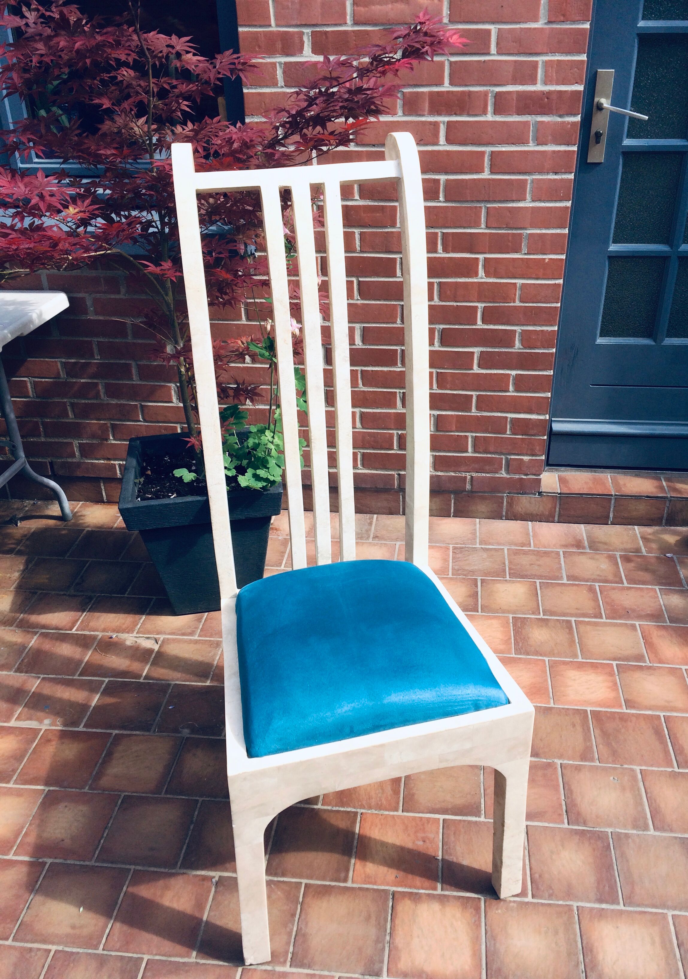 Chaises vintage et design en marbre blanc