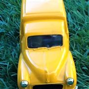 Morris1000 Van Miniature Car (1961) Bic Corgi Scale Advertising: 1/55th