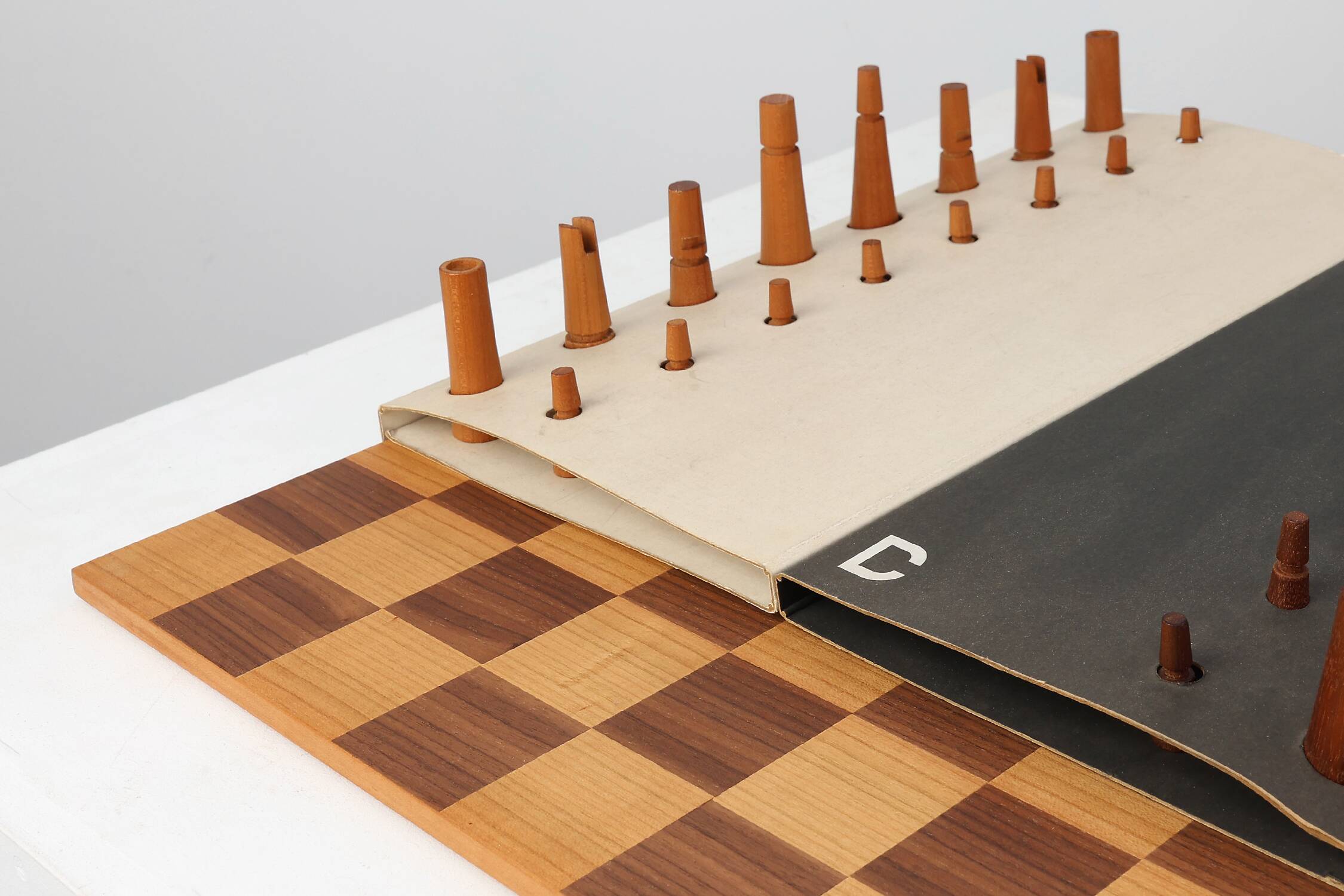 De Coene Chess Set With Original Box Attr. to Christophe Gevers, Belgium