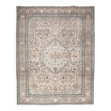 1970s Vintage Persian Handmade Wool Cotton Light Gray Area Rug 295x378