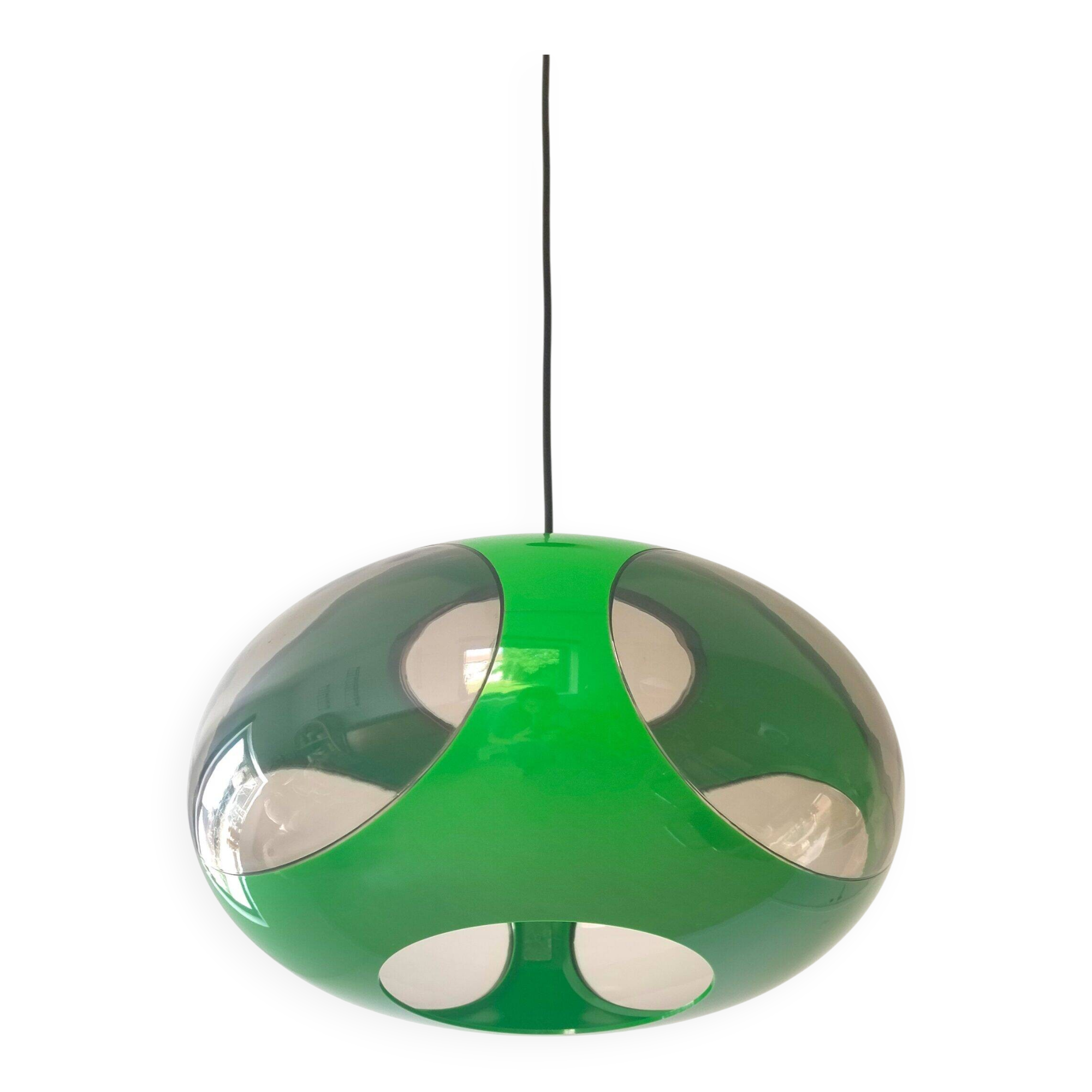 Space age pendant lamp – Massive