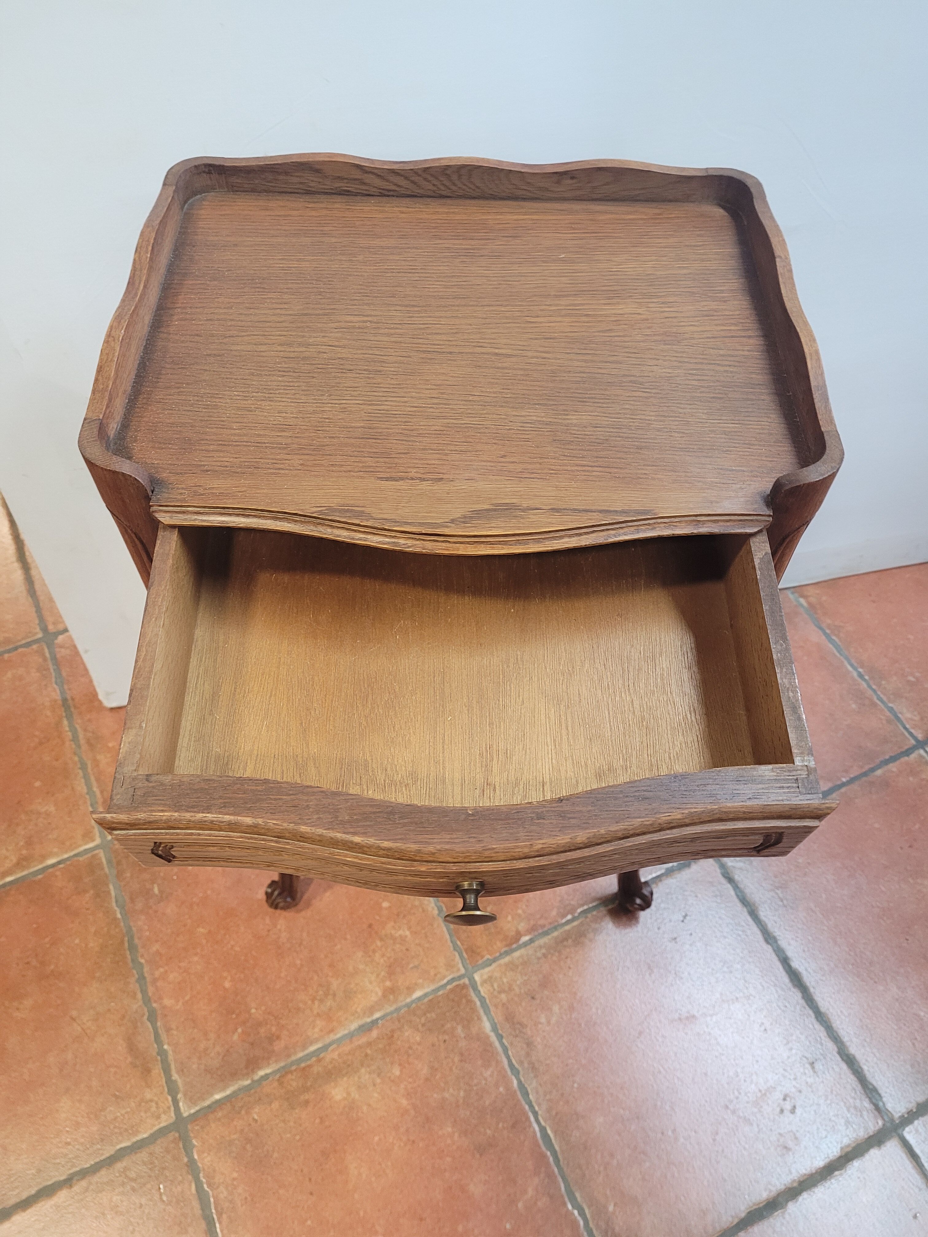 Louis XV oak bedside table with 1 drawer