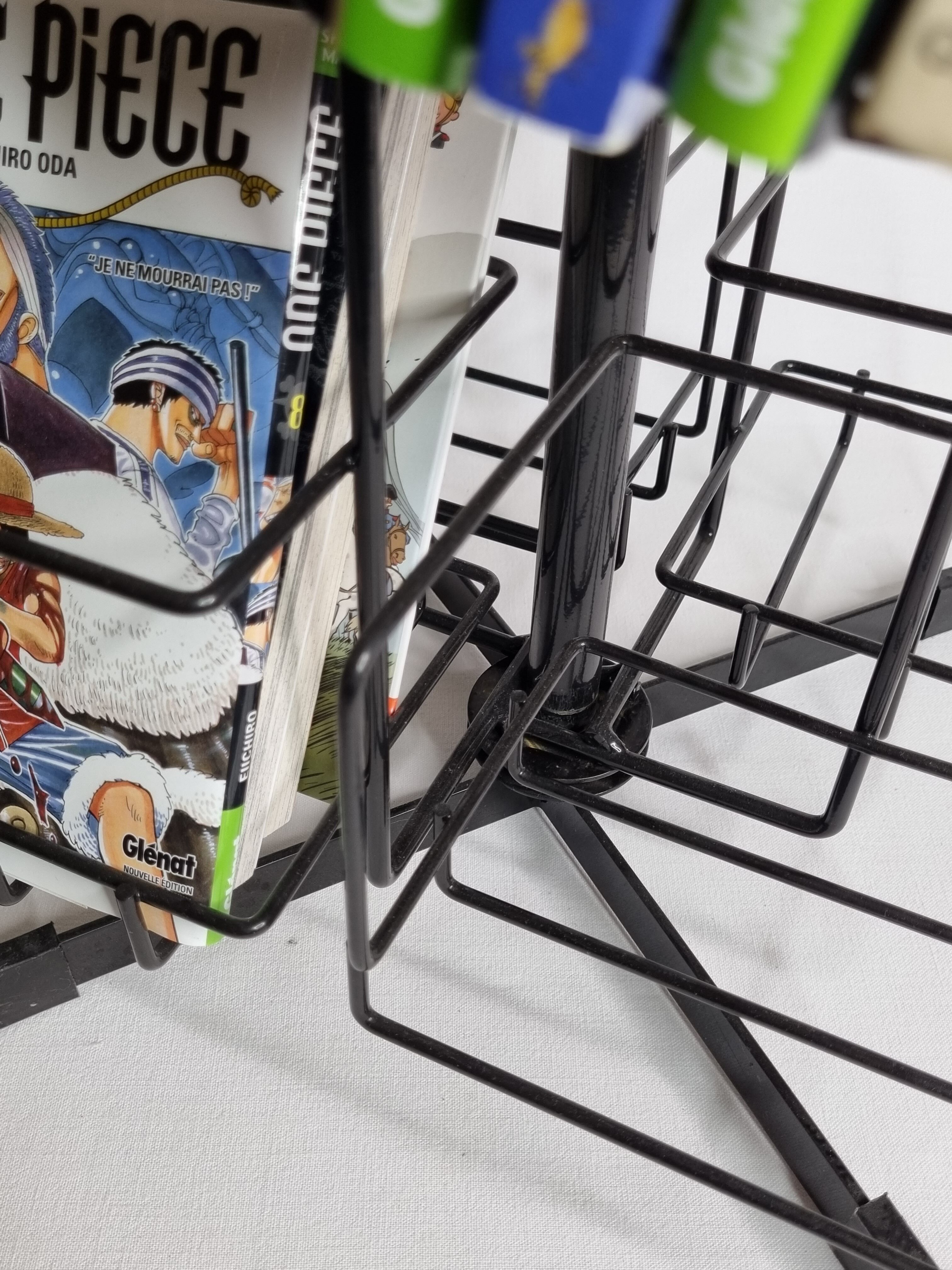 Vintage rotating bookcase for paperbacks in black lacquered metal, 58 cm