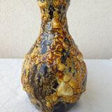 Ceramic fat lava vase