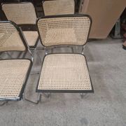 12 chaises cesca par Marcel Breuer