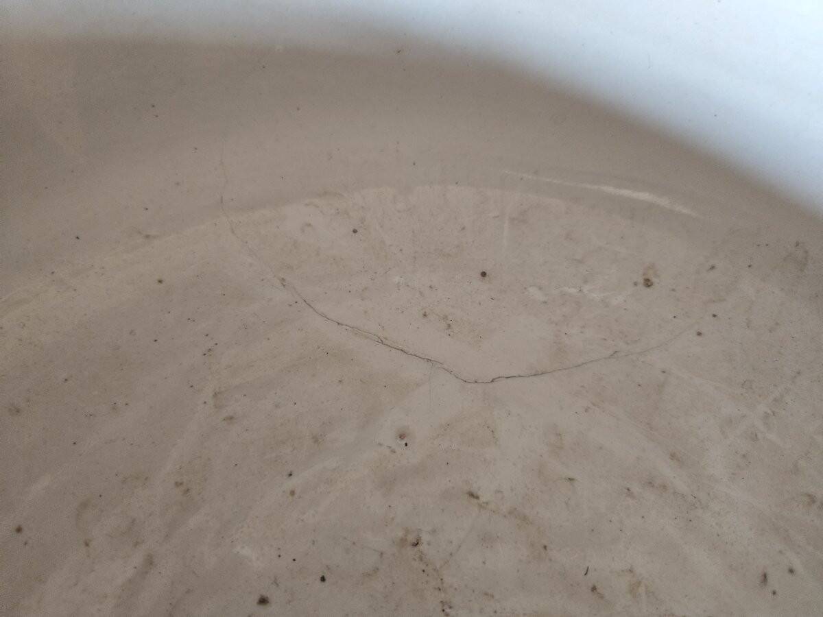 Antoine Montagnon in Nevers: footed bowl in porcelain with blue decoration.