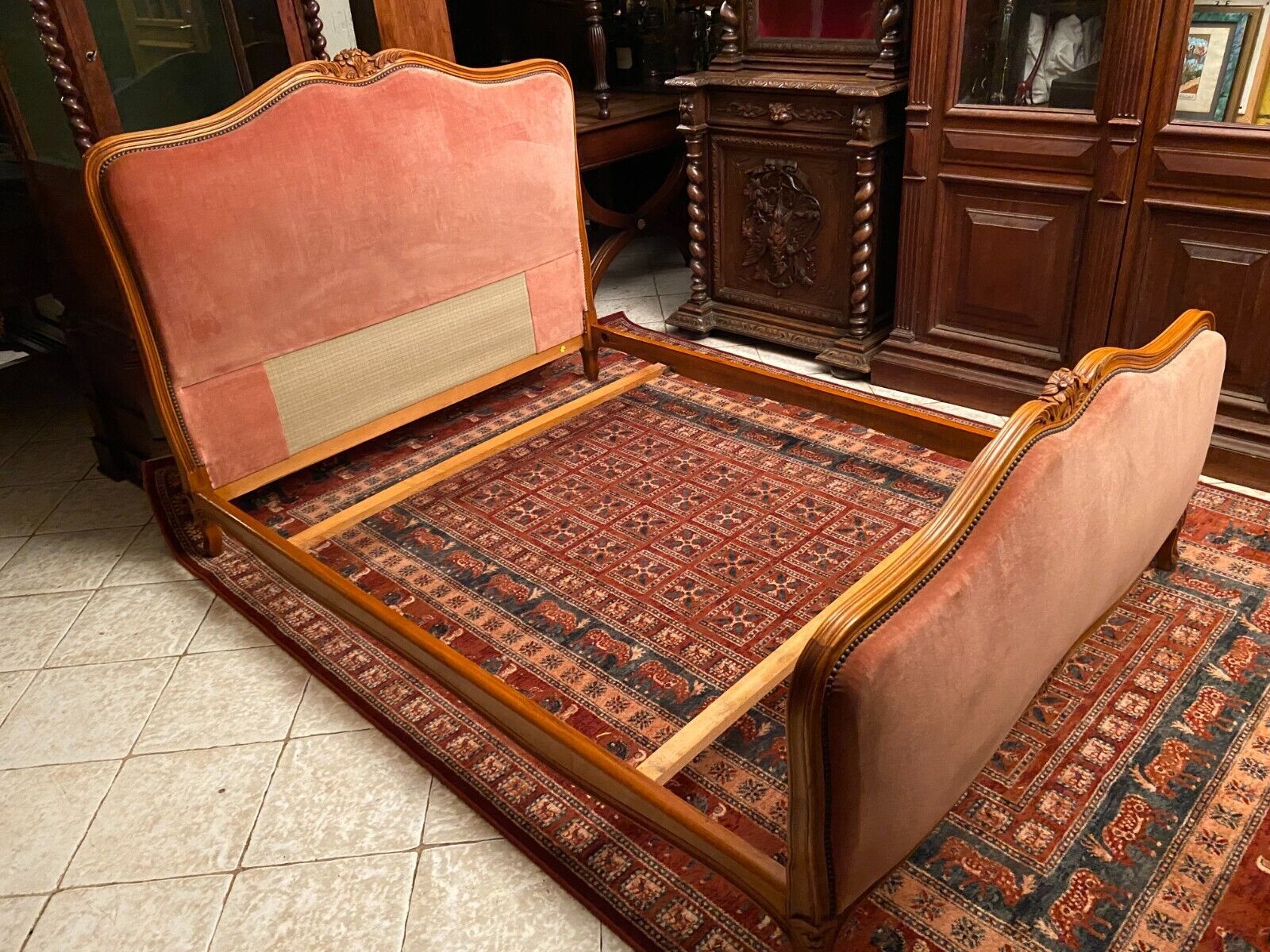 Bed in cherry wood blond carved velvet pink style Louis XV for sleeping 190x140