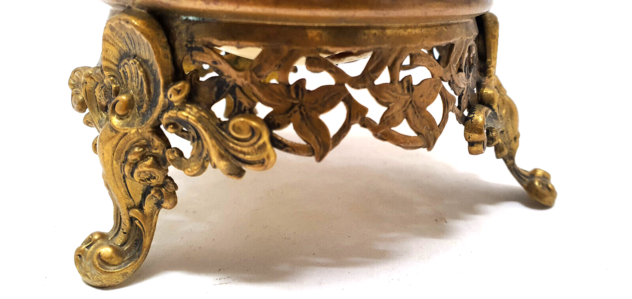 Ostrich egg on bronze foot beautiful deco pattern cabinet of curiosities