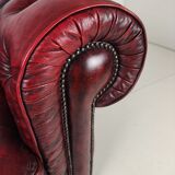 Red Chesterfield 2-seater sofa – oxblood leather