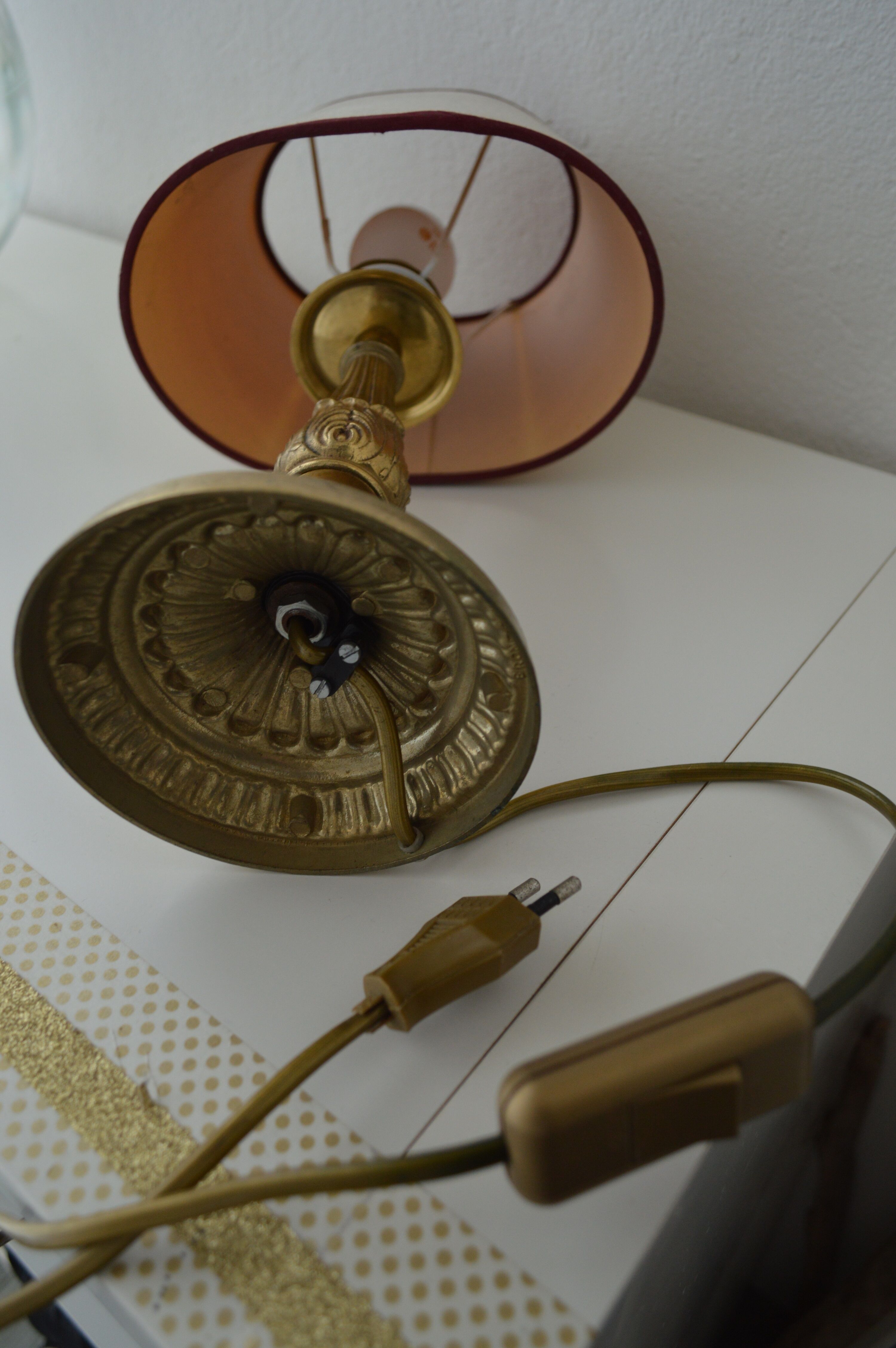 Bronze table lamp