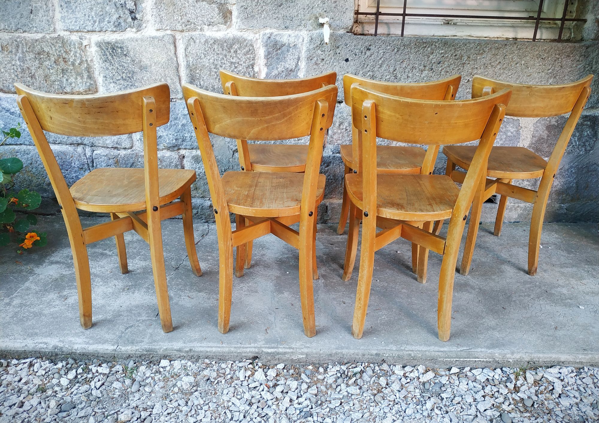 Série de six chaises bistrot Luterma